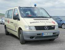 =MB Vito vom DRK HOHENLIMBURG, steht auf dem Besucherparkplatz der Rettmobil 2019 in Fulda, 05-2019