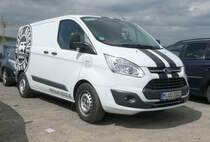 =Ford Transit von  HEAVY RESCUE GERMANY  steht auf dem Besucherparkplatz der Rettmobil 2019 in Fulda, 05-2019