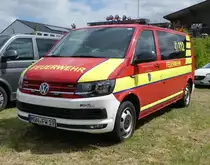 =VW T6 als MTW der Feuerwehr MEININGEN, steht auf dem Parkplatz der Rettmobil 2019 in Fulda, 05-2019