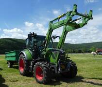 =Fendt 312 Vario, ausgestellt bei der Traktorenaustellung der Fendt-Freunde Bad Bocklet im Juni 2019