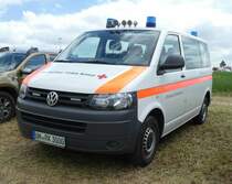 =VW T 5 des DRK OV SCHWERTE, abgestellt auf dem Parkplatz der Rettmobil 2019 in Fulda, 05-2019
