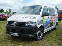 =VW T 6 der Feuerwehr BAD SACHSA, abgestellt auf dem Parkplatz der Rettmobil 2019 in Fulda, 05-2019