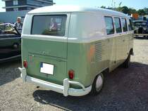 Heckansicht eines 1967´er VW T1 Kombi. Oldtimertreffen anlässlich des 150-jährigen Jubiläums des TÜV-Nord in Mülheim an der Ruhr am 24.08.2019.