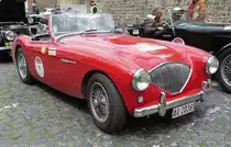 =Austin Healey 100, Bj. 1954, steht in Fulda anl. der SACHS-FRANKEN-CLASSIC im Juni 2019