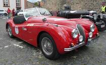 =Jaguar XK 120 OTS, Bj. 1950, 3442 ccm, 160 PS, steht in Fulda anl. der SACHS-FRANKEN-CLASSIC im Juni 2019