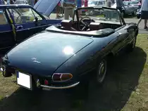 Heckansicht eines Alfa Romeo Duetto Spider, 1966 - 1969. Oldtimertreffen  Dreieckswiese  in Duisburg-Wedau am 25.08.2019.