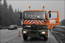 Impression an der Unfallstelle... Atego 1828 der AM L�denscheid. (13.03.2009)