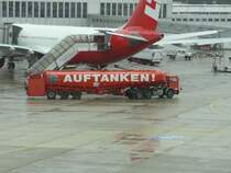 20.02.09,MAN mit Tankauflieger am Flughafen Dsseldorf.
