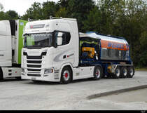 Scania S500 Sattelschlepper abgestellt in einem Industriequartier in Kerzers am 01.09.2019