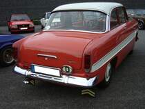 Heckansicht eines Ford Taunus 12M G13 der vierten Serie. Alt-Ford-Treffen an Mo´s Bikertreff in Krefeld am 01.09.2019.