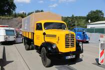 Oldtimer Borgward LKW Pritsche mit Plane der Fa. Lachmann anl. des Firmenjubiläums am 31.8.2019 in Natrup Hagen.