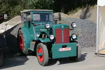 Dieser schwere Hanomag Schlepper gehörte am 31.8.2019 zu den ausgestellten Fahrzeugen auf dem Betriebsgelände der Fa. Lachmann in Natrup Hagen, wo man das 100jährige Firmen Jubiläum feierte.