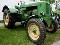 SCHLÜTER;anlässlich der Oldimtimerausstellung in St.Martin/Innkr.; 190428