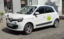 =Renault Twingo als Werbeträger für eine Zahnärztin, 07-2019