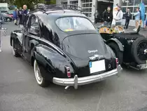 Heckansicht einer Peugeot 203 Limousine. 6. Saarner Oldtimer-Cup am 08.09.2019 in Mülheim an der Ruhr.