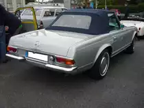 Heckansicht eines Mercedes Benz W113 E28 280SL. 6. Saarner Oldtimer Cup am 08.09.2019 in Mülheim an der Ruhr.