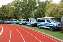 Fünf Bundespolizei Mercedes Benz Sprinter der BFE (Beweiss und Festnameeinheit) am 08.09.19 beim Tag der offenen Tür in Hünfeld 