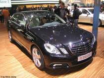 Auch Mercedes war mit einem grossen Stand (wenn ich mich nicht irre, sogar der Gr�sste) am Autosalon 2009 vertreten. Hier das Model E350 CGI