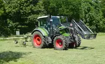 =Fendt 312 Vario bei der Heuernte in Bad Bocklet im Juni 2019