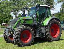=Fendt Vario 720, ausgestellt bei der Traktorenaustellung der Fendt-Freunde Bad Bocklet im Juni 2019