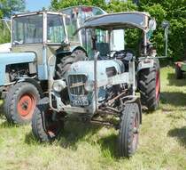 =Eicher EM 235 S, ausgestellt bei der Traktorenaustellung der Fendt-Freunde Bad Bocklet im Juni 2019