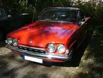 Ford Consul Capri 116E, gebaut von 1962 bis 1964. Der bei Ford/GB in Dagenham konstruierte und produzierte Consul Capri, war außerhalb Englands kein sonderlicher Verkaufserfolg. Von den ca. 18.700 produzierten Einheiten, wurden lediglich 588 Exemplare über das deutsche Ford-Händler-Netz verkauft. Der Vierzylinderreihenmotor mit einem Hubraum von 1498 cm³ leistet 60 PS. Oldtimertreffen des Oldtimerclubs Schermbeck am 22.09.2019 in Lühlerheim.