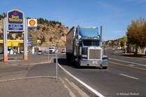 Peterbilt 379 am Hwy. 89 in der N�he vom Zion Nationalpark. November 2006