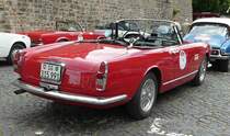 =Alfa Romeo 2600 Spider, Bj. 1962, 2600 ccm, 145 PS, pausiert in Fulda anl. der SACHS-FRANKEN-CLASSIC im Juni 2019