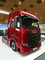 Iveco S-Way Sattelzugmaschine am 26.09.2019 auf der Nufam in Karlsruhe ausgestellt.