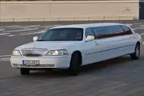 Strechlimousine Lincoln Town Car gesehen am 14.09.2019 