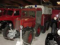 Steyr LLF der Freiw. Feuerwehr Hof - gesehen im Fahrzeugmuseum A-4820 Bad Ischl 2004