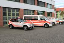 Feuerwehr Aschaffenburg BMW X3 KdoW und Mercedes Benz Sprinter MTF am 29.09.19 beim Tag der offenen Tür