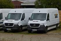 Gleich 2 neue Mercedes Benz Sprinter standen am 17.09.2019 auf einem Parkplatz.