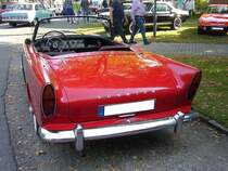 Heckansicht eines Sunbeam Alpine MK3. Oldtimertreffen des Oldtimerclubs Schermbeck am 22.09.2019 in Lühlerheim.