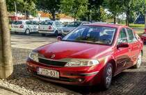 Roter Renault Laguna II, gesehen in Pécs (HU), 2019 (Sommer).