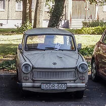 Trabant 601 mit passendem Kennzeichen. Foto: Sommer, 2019, Budapest