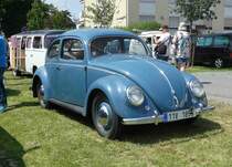 =VW Brezelkäfer aus Tschechien steht auf dem Ausstellungsgelände in Bad Camberg anl. LOTTERMANN-Bullitreffen im Juni 2019