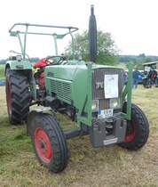 =Fendt Farmer 3 S, Bj. 1971, ausgestellt bei der Oldtimeraustellung vom Landmännerverein Bermuthshain im Juni 2019