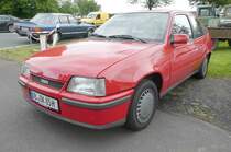 =Opel Kadett GSI, ausgestellt bei der Oldtimeraustellung vom Landmännerverein Bermuthshain im Juni 2019