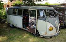 =VW T1 steht auf dem Ausstellungsgelände in Bad Camberg anl. LOTTERMANN-Bullitreffen im Juni 2019