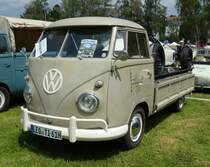 =VW T1 mit Ladung steht auf dem Ausstellungsgelände in Bad Camberg anl. LOTTERMANN-Bullitreffen im Juni 2019