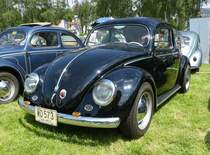 =VW Käfer steht auf dem Ausstellungsgelände in Bad Camberg anl. LOTTERMANN-Bullitreffen im Juni 2019