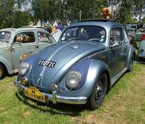 =VW Käfer steht auf dem Ausstellungsgelände in Bad Camberg anl. LOTTERMANN-Bullitreffen im Juni 2019