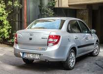 Lada Granta (Rückansicht). Aufnahme: Augurst, 2019 in Pécs - Ungarn.