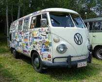 =VW T1 steht auf dem Ausstellungsgelände in Bad Camberg anl. LOTTERMANN-Bullitreffen im Juni 2019