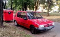 Peugeot 205. Foto: Pécs (HU), August, 2019.