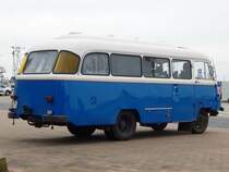 Ein Robur als Wohnmobil im Stadthafen Sassnitz am 19.10.2019