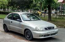 Dreitürer Daewoo Lanos, aufgenommen in August, 2019 (Pécs - Ungarn).