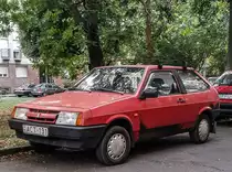 Dreitürer Lada Samara, aufgenommen in August, 2019 (Pécs - Ungarn).
