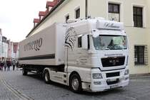 MAN TGX 18.540 Sattelzug eines Schaustellers in Innenstadt von Weiden Oberpfalz 16.11.2019